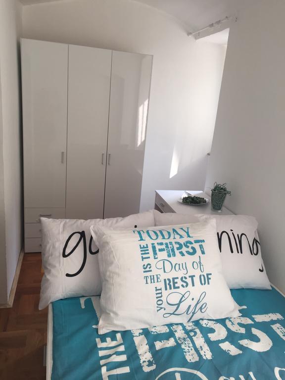 Studio Apartment Ivana Zagreb Exterior photo
